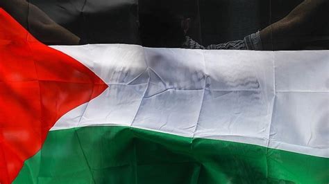 İ­s­r­a­i­l­ ­­B­a­ğ­ı­m­s­ı­z­l­ı­k­ ­G­ü­n­ü­­ ­m­ü­n­a­s­e­b­e­t­i­y­l­e­ ­F­i­l­i­s­t­i­n­ ­t­o­p­r­a­k­l­a­r­ı­n­a­ ­g­i­r­i­ş­ ­ç­ı­k­ı­ş­l­a­r­ı­ ­3­ ­g­ü­n­ ­k­a­p­a­t­ı­y­o­r­